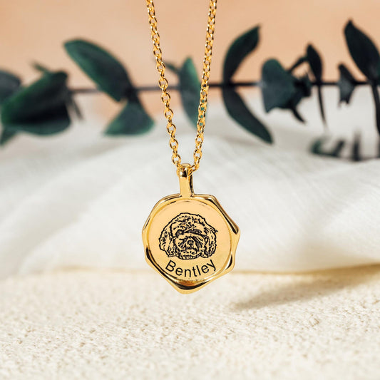 Custom Engraved Pet Portrait Necklace – Personalized Jewelry in Gold, Silver & Rose Gold